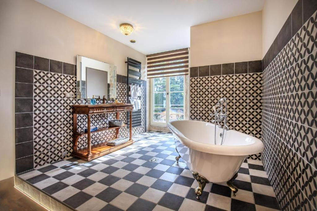 Le Terminus Hotel Tournus Luaran gambar